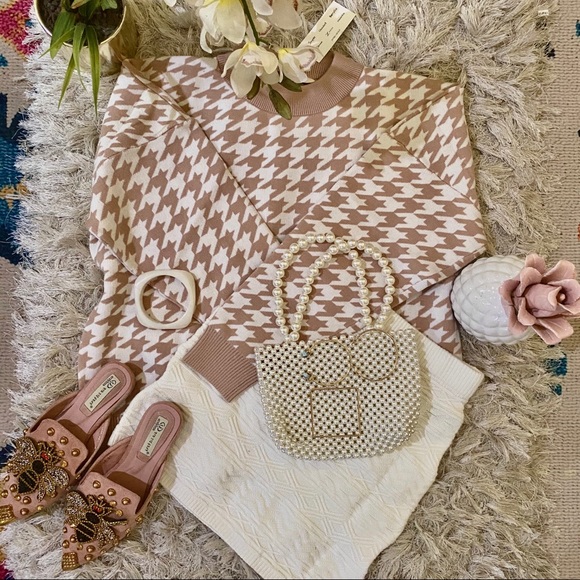 🍁NWT ‘Camille’ Sweater🍁 - Picture 2 of 15